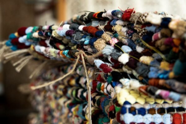 fleckerteppich-nach-Mass-stickshop